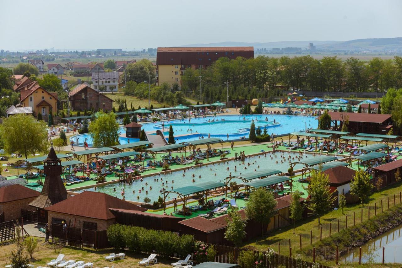 Apollo Wellness Club Hotel Sângeorgiu de Mureş Exterior foto