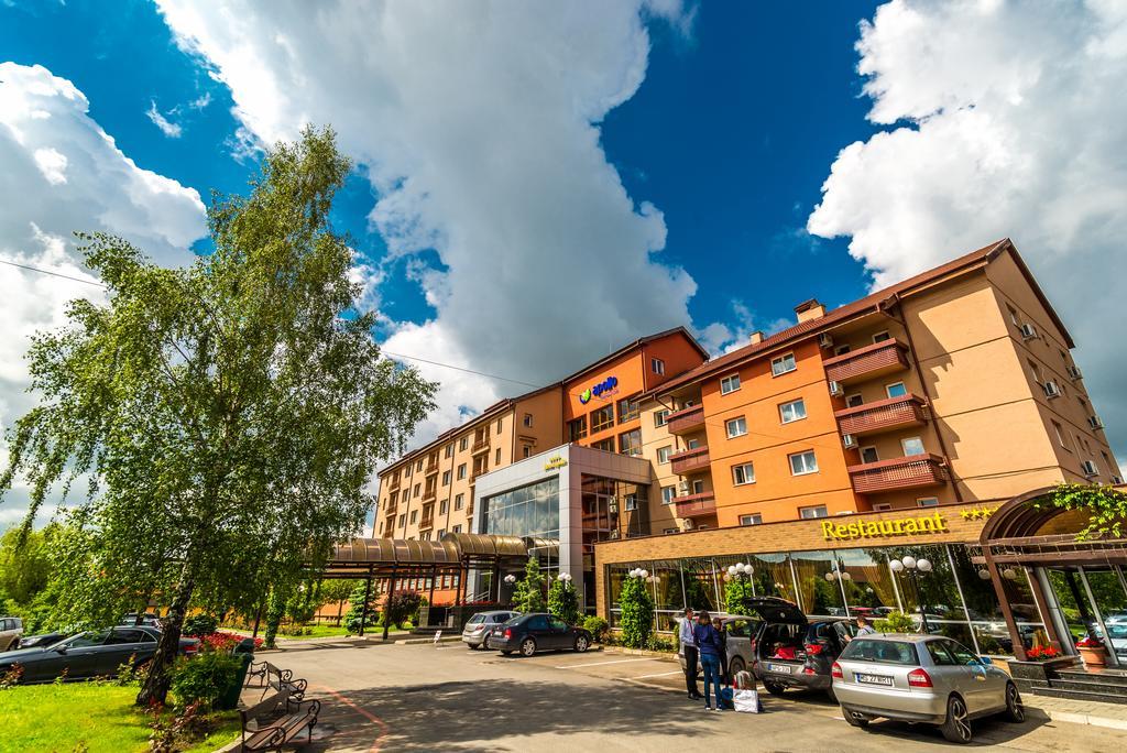 Apollo Wellness Club Hotel Sângeorgiu de Mureş Exterior foto