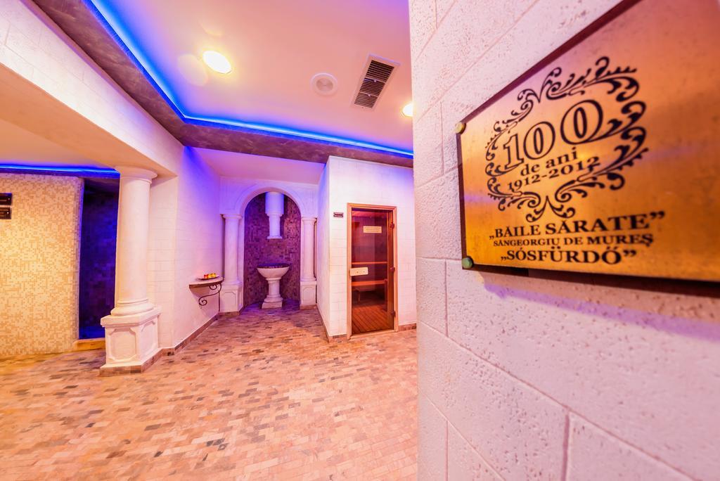 Apollo Wellness Club Hotel Sângeorgiu de Mureş Exterior foto